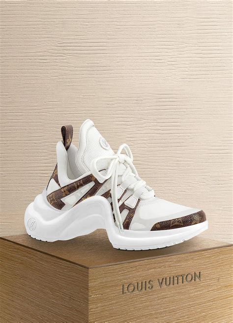 louis vuitton gympen|louis vuitton clothing stores.